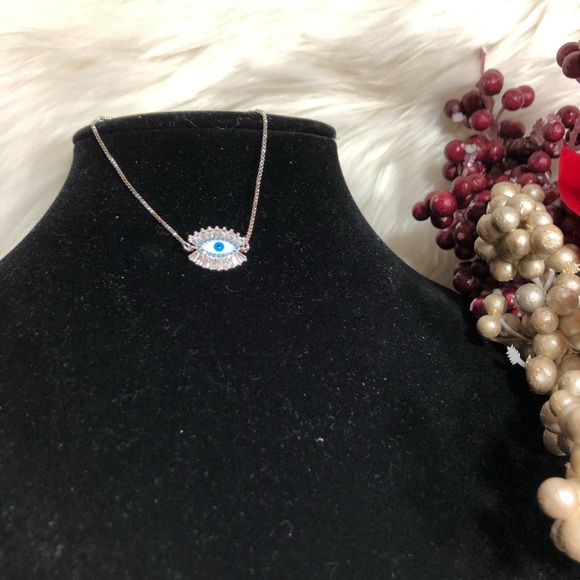 🎁 Adjustable Evil Eye 🧿 Bracelet w/ banquettes - Picture 4 of 8